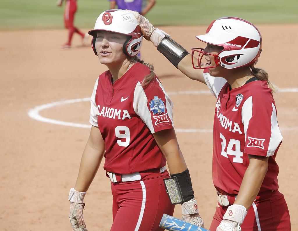 Jayda Coleman and Kinzie Hansen were among the first to express their excitement about their professional debuts…