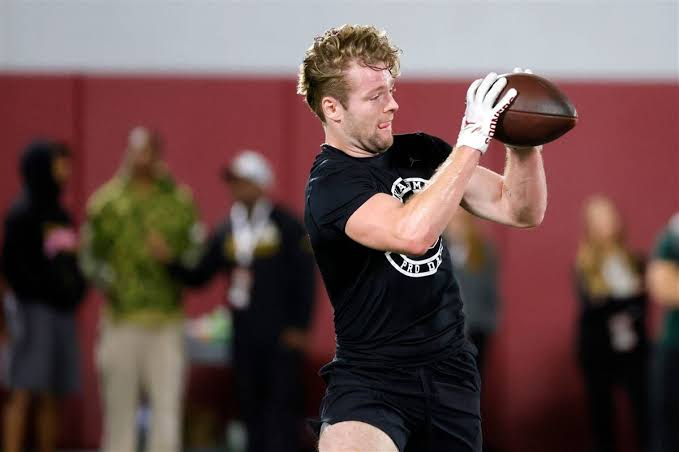 That’s great news for Oklahoma Sooners fans! Drake Stoops returning to train with the team is exciting. His experience and skills will definitely be valuable for the upcoming season.