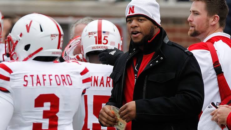 Announcement : Ndamukong Suh return back in #Nebraska Cornhuskers with full commitment so….