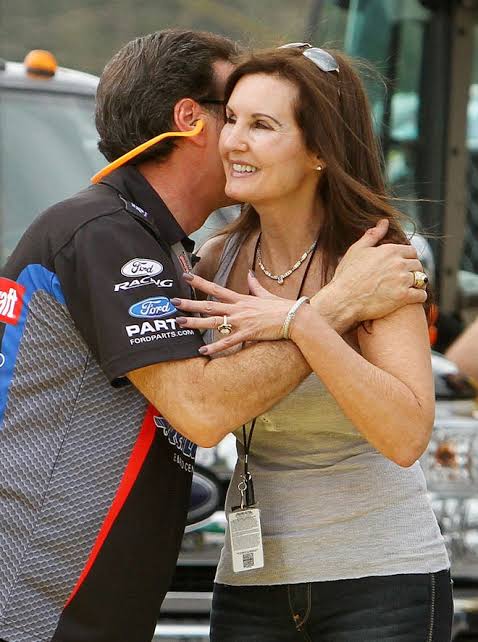 Tragic Report: John force had Terrible Accident With wife , BBC Confirmed her Dead John force Heard being Unconscious…..