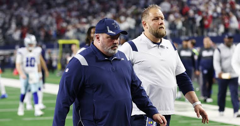 Huge Setback : Dallas Cowboys Head Coach Mike McCarthy Angrily Announces His Resignation And Departure Immediately After Facing… see