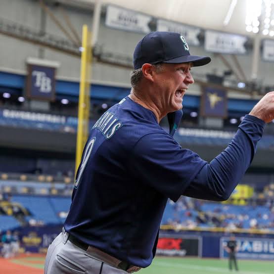 Huge Setback: Seattle Mariners Fans Stunned as Scott Servais Announces Resignation and Departure Immediately After Facing…see more