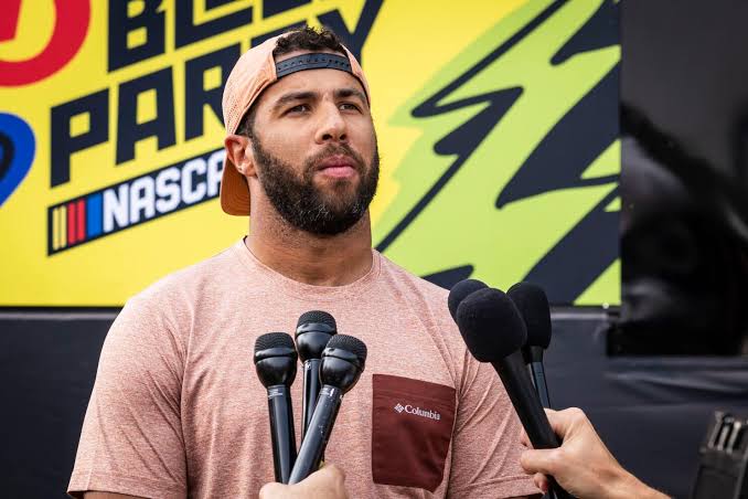 Heartbreaking: Fans Stunned As Bubba Wallace Agreed to Signed Resignation Paper and Departure