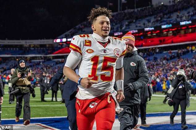 Heart breaking news: the coach of Kansas City shortly announced the suspension of Patrick Mahomes due to…..see .. more details