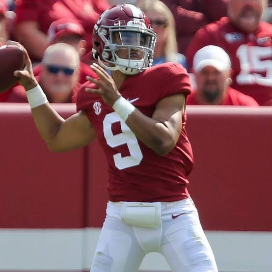 Breaking news: Alabama football club signs goal scoring players…see more….