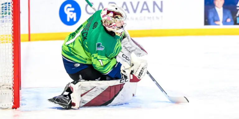 NEWS FLASH: Florida Everblades Re-Sign Goaltender: A Strategic Move for the Upcoming Season.