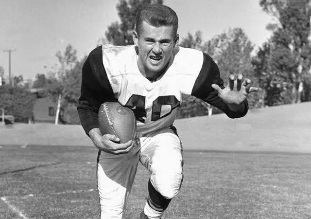 Shocking news: Eddie LeBaron resigned 3 years contacts with the coach of Dallas cowboys including… more details