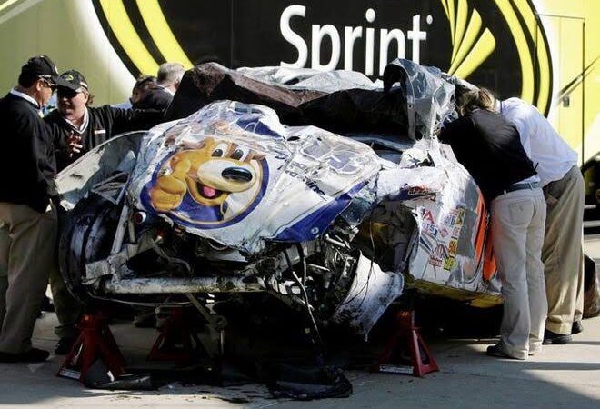 Tragic Event: Check out the number of Nascar players involved in car crash: May the sauls rest in peace…see more…