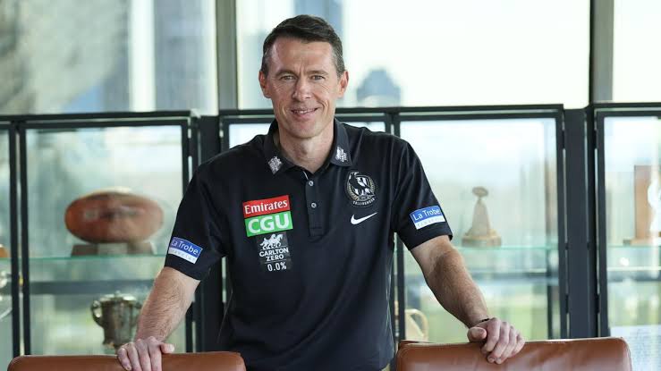 DEVASTATING NEWS :Collingwood Boss Craig McRae Announces Departure: AFL World Shocked by Sudden EXIT.