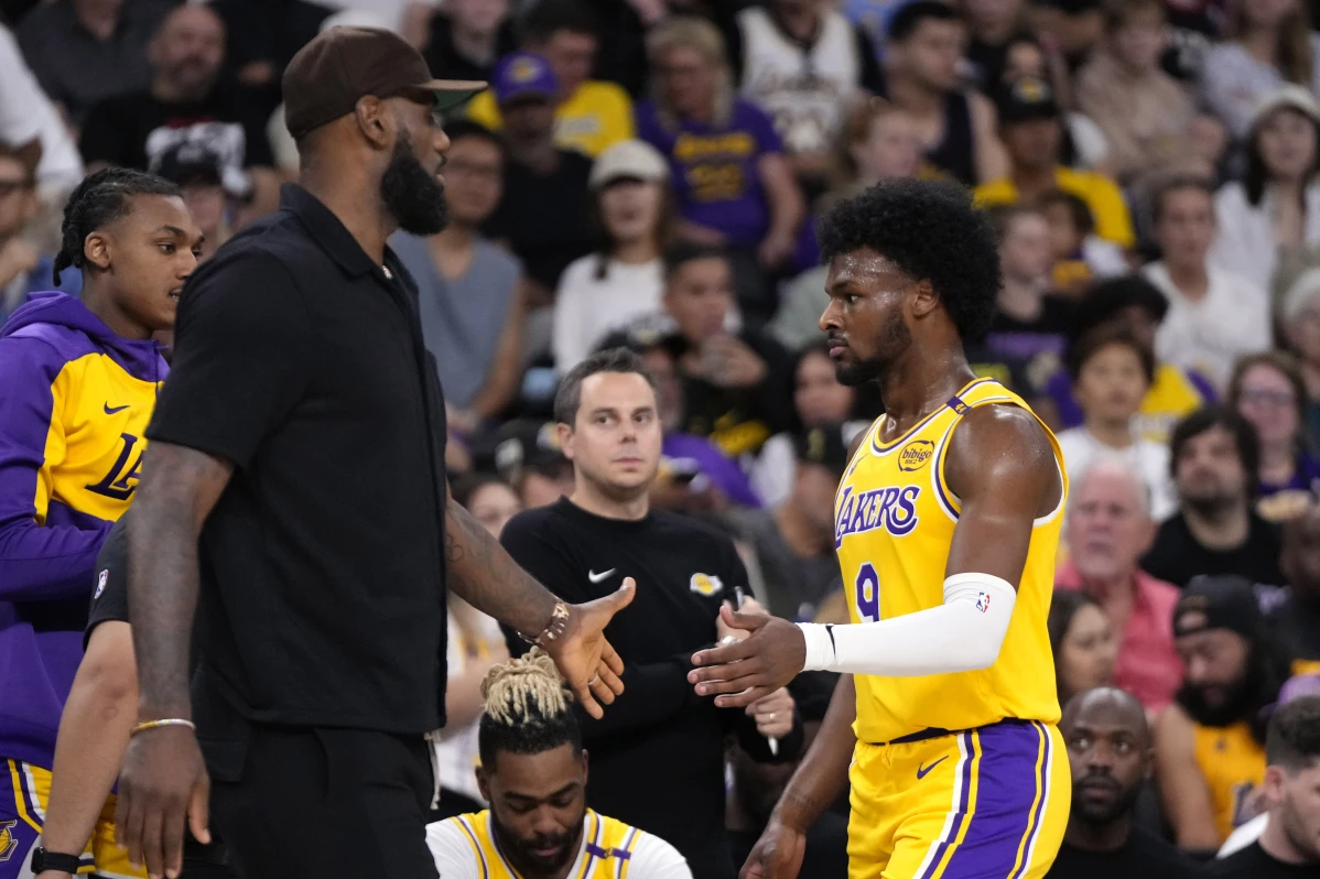 Just in:Bronny James begin his Lakers career with a preseason debut. LeBron won’t join until the next game… read more