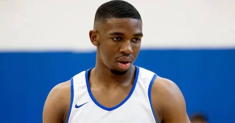 Breaking News: Kentucky Guard Lamont Butler Announces Departure.