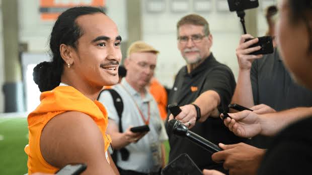 💔Trade deadline: Tennessee vols quarterback Nico Iamaleava accepted  $ 98. 4 million contacts to leave Tennessee and join… more details ⬇️