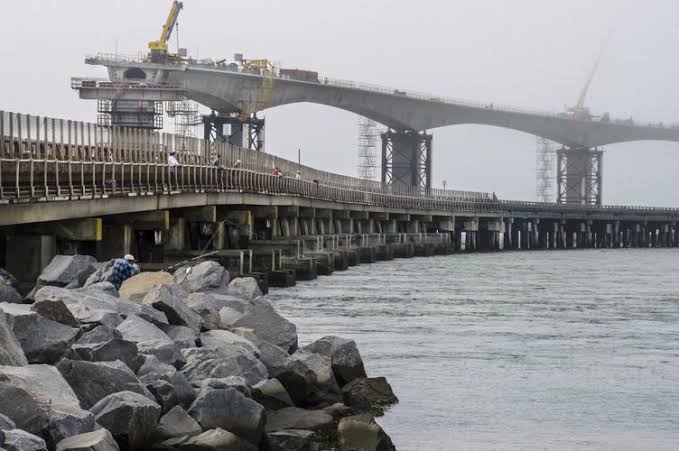 DEVASTATING NEWS: OBX Outer Bank’s most Fascinating and major Bridge Collapsed!!! Over 80 lives lost at the scene…see more…