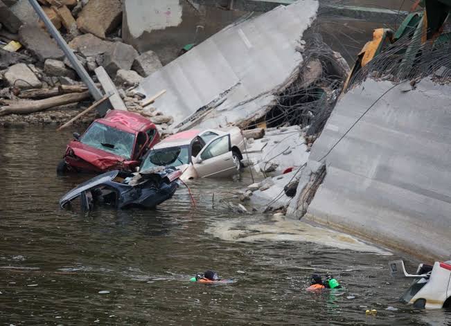 BREAKING: Las Vegas, NM Community’s Most Magnificent Bridge Collapsed Just Now!!! Over 24 people Died…see more…