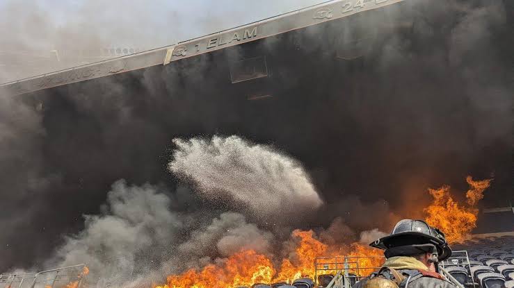 Breaking news: devastating fire burns down the largest stadium in Cincinnati Bengals just now many life’s destroyed due to….. more details ⬇️