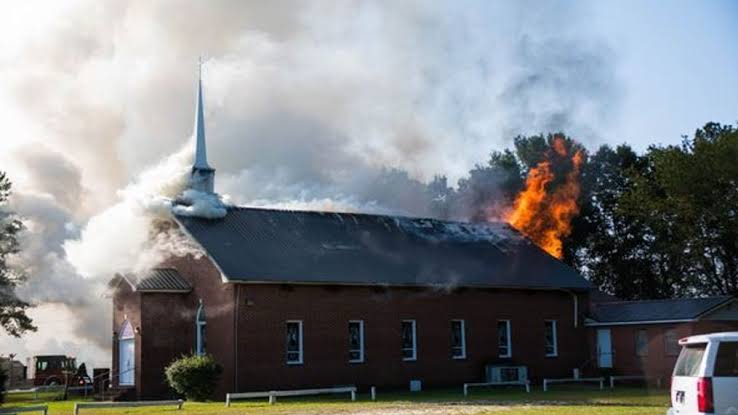 Shocking News: Devastating Fire Destroys Large Parts of Abbeville, SC Community….see more