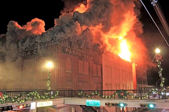 Breaking news: devastating fire burns down the Kentucky wildcats market place due to…..👇