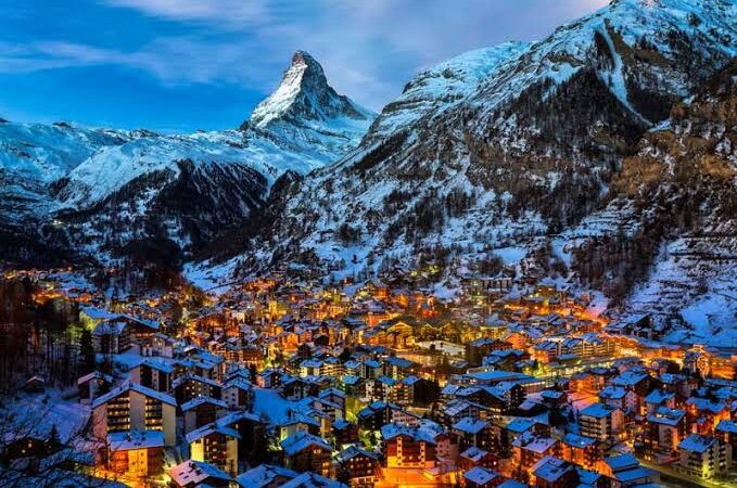 Devastating Fire burns down the biggest city in Matterhorn Zermatt just now … . more details ⬇️