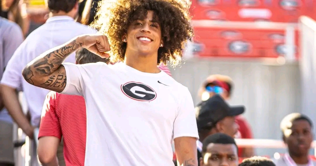 Breaking news :7-Foot 4-Star Recruit Jadon Perlotte Commits to Georgia Bulldogs, Bolstering Future Roster with Height and Versatility.