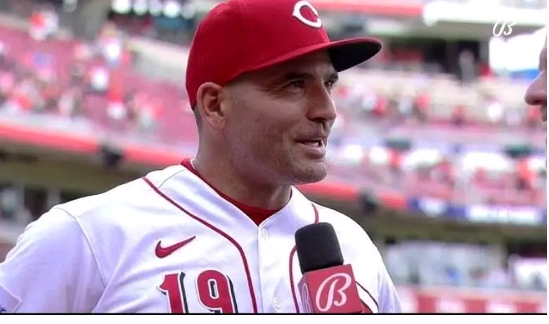 Good News: Joey Votto Returns to Cincinnati Reds – A Celebration of Hope and Resilience.