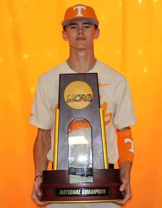 BREAKING: Tennessee has landed a MONSTER commitment from Top-25 prospect LHP Cameron Appenzeller. The 6’5 recruit is the #2 Left handed pitcher in the country.