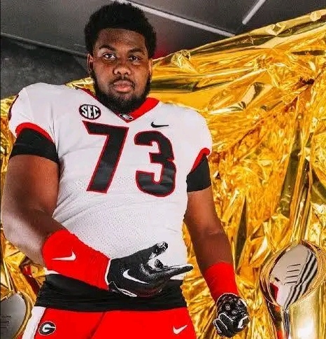 Georgia Bulldogs Land Blockbuster Commitment as Elite 5-Star Recruit Juan Gaston Decommits from Alabama and Flips to Athens, Bolstering Their Recruiting Dominance.