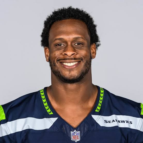 Breaking News: Seattle Seahawks Quarterback Geno Smith Terminates Contract.