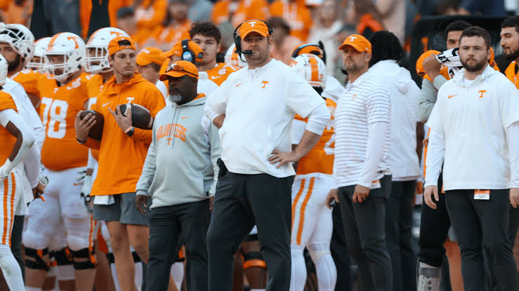 Breaking News: Tennessee Football Secures 5-Star RB Commit, Edging Out MS State, Georgia, and Kentucky in Recruiting Battle…see more…