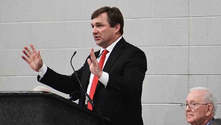 Unexpected news: Kirby Smart  announced the suspension of five super key player’s with the fine of $ 856.4 million each due to what happened again……. more details 