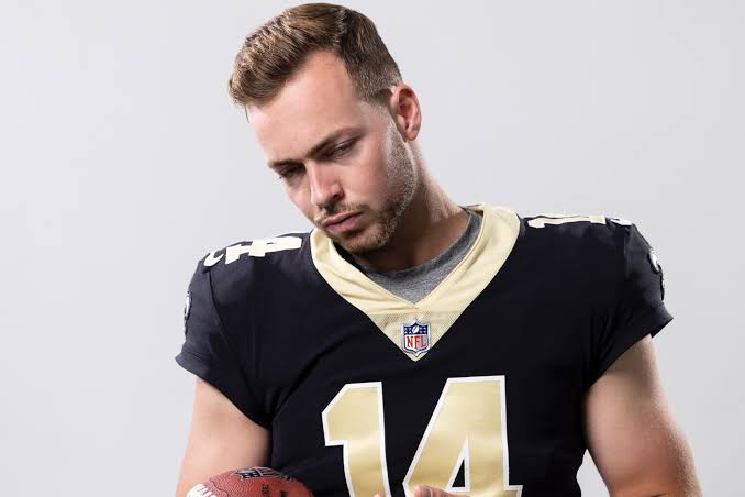 Heartbreaking News: A popular QB of new Orleans saints Jake haener shortly passed away in a plane crash including…… more details ⬇️ 