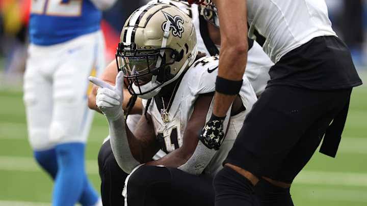 Deal Done ✅: I’m leaving Alvin kamara agree $ 643.7 million contacts to leave just because of what the new Orleans saints…….. more details……….