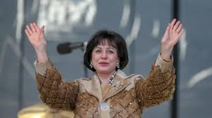 Breaking News: New Orleans saints owner Gayle Benson is announce…. see more 