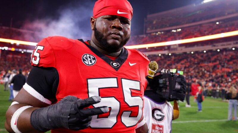 Breaking News:  6-foot-6, 340-pound defensive powerhouse Georgia DT Jamaal Jarrett decommits to Big Ten School.