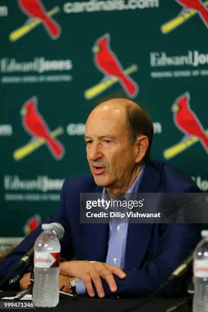 Breaking News :St. Louis Cardinals Owner William O. DeWitt Jr. Officially Announces Dismissal of Coach Oliver Marmol.