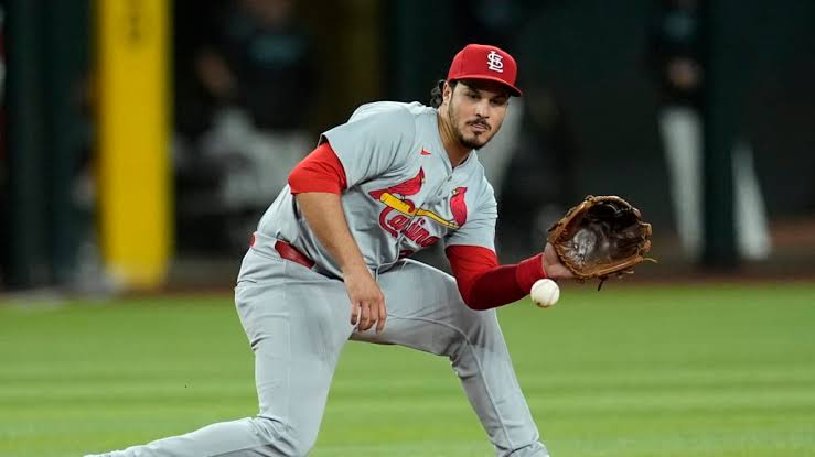 Breaking News: Yankees Sign $100.5 Million Contract with Cardinals Star Nolan Arenado, beginning of an exciting new chapter in his illustrious career.