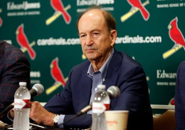 BREAKING NEWS: William O. DeWitt Jr., the owner of the St. Louis Cardinals, made an unexpected and historic decision to formally announce his resignation…