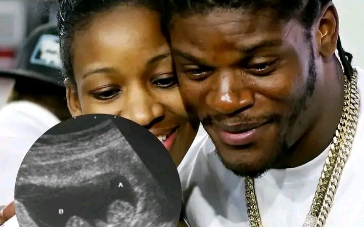 JUST NOW: Lamar Jackson’s Girlfriend Announces She’s 9 Weeks Pregnant with……. more details ⬇️ 