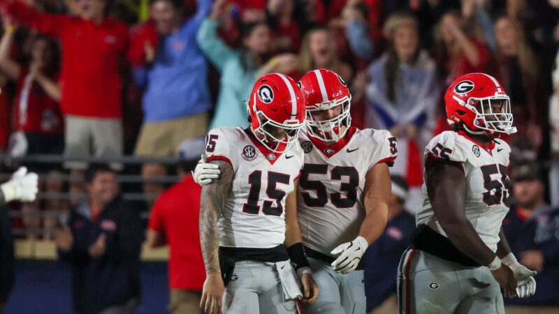 Sad News: Georgia Bulldogs Lose to Notre Dame in Sugar Bowl, Fans’ Hearts Bittered…. read more 