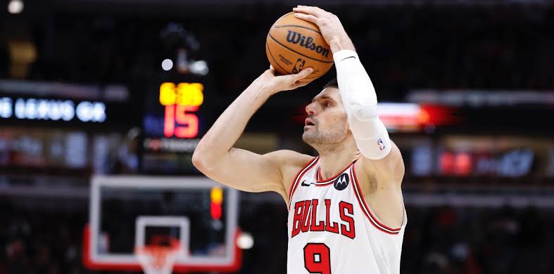 Breaking News warriors not willing to match bulls high price for Nikola Vucevic… See More 