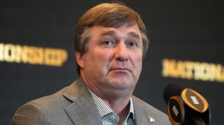 Sad news: coach Kirby smart benches the captain of the team…..read more…..