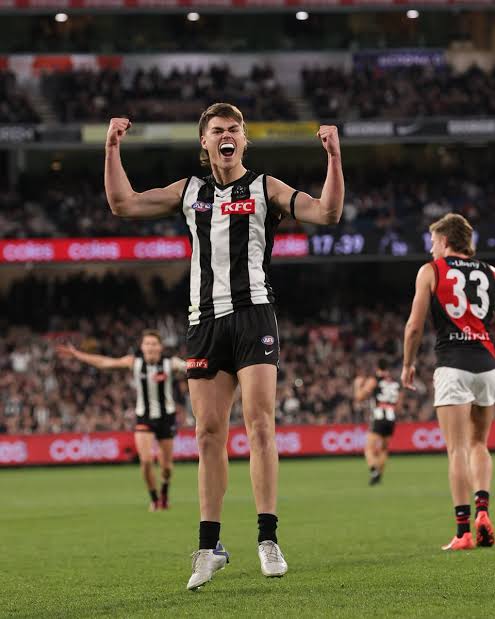 Shocking News: Josh Carmichael returns to Collingwood football team,fans excited…… see more 