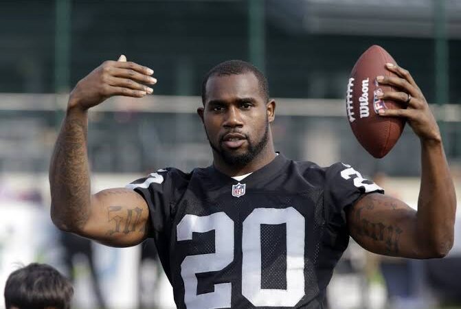 Breaking News: Razorback Nation Running Back Darren McFadden is Back For this season….. read more 