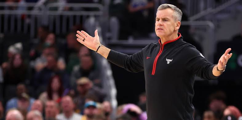 HOT NEWS: When Will the Chicago Bulls Realize that Coach Billy Donovan is the Future of the Club?….see more 