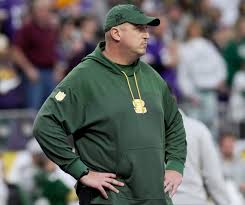 News Breaking: “A Huge loss” Green Bay Packers fans respond to a new rumor that the coach is interviewing for a another position. View More 