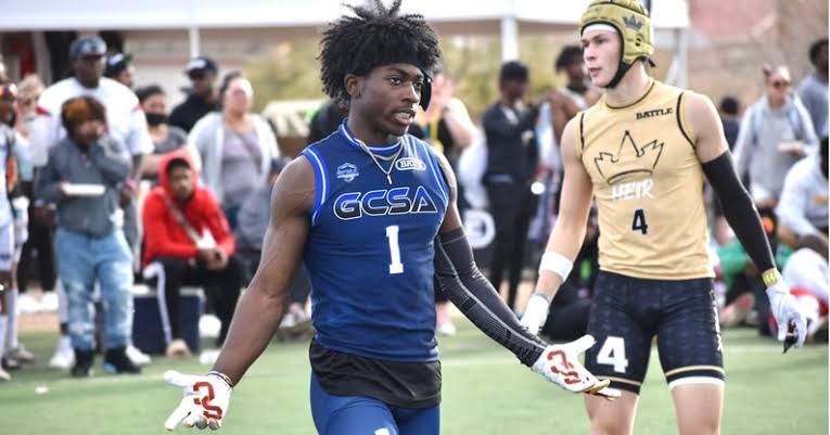 Just announced:Big Question from Georgia fans to the Management “what will be the Future of Georgia bulldogs club” as WR Zachariah Branch lands in trade portal…see more 