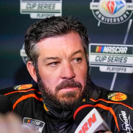 HOT NEWS:I’m loosing my credibility because of imposters, I feel soo sad getting new fans to be my  Martrin Truex Fans due to…. read more