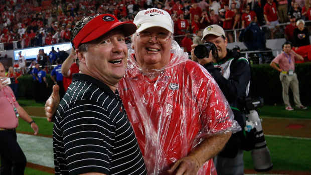 Breaking news: Georgia bulldogs Kirby smart father sonny smart expresses gratitude to fans and the Georgia football program … Read more