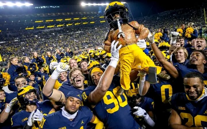 Great news for college football enthusiasts! Netflix has just launched a much-awaited documentary centered on the Michigan Wolverines.