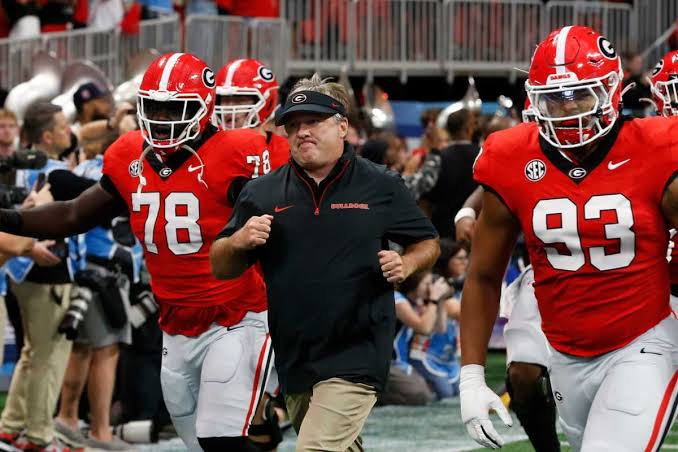 HOT NEWS: Georgia Coach Kirby Smart Comments on Bulldogs’ 2025 Class as Historical, Each Position on Defense Featuring Former No.1 Overall recruits making an immediate impact in Athens, further strengthening Georgia’s already stout defense where as  fans are eagerly awaiting what this “historic” class will bring to the Bulldogs in the coming years…. read more 