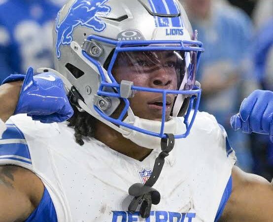 In a highly anticipated move, Detroit Lions running back Jahmyr Gibbs has officially re-signed a 4-year contract, ensuring his place in the Motor City for the foreseeable future